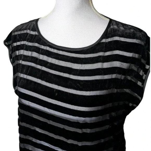 Eileen Fisher Ballet Velvet Burnout Top Size PS Black Silk & Rayon Cap Sleeve - Picture 4 of 5